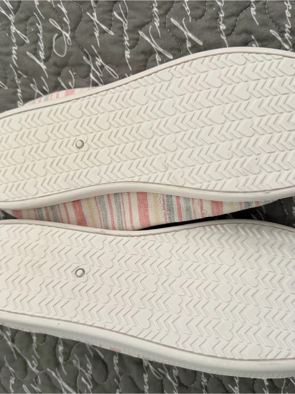 Jellypop Women’s Striped Sneakers Size 8.5